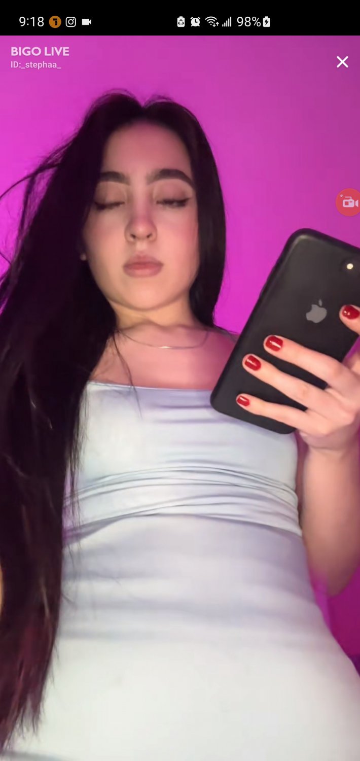 Screenshot_20241211-212825_BIGO LIVE #8wtnIPrw