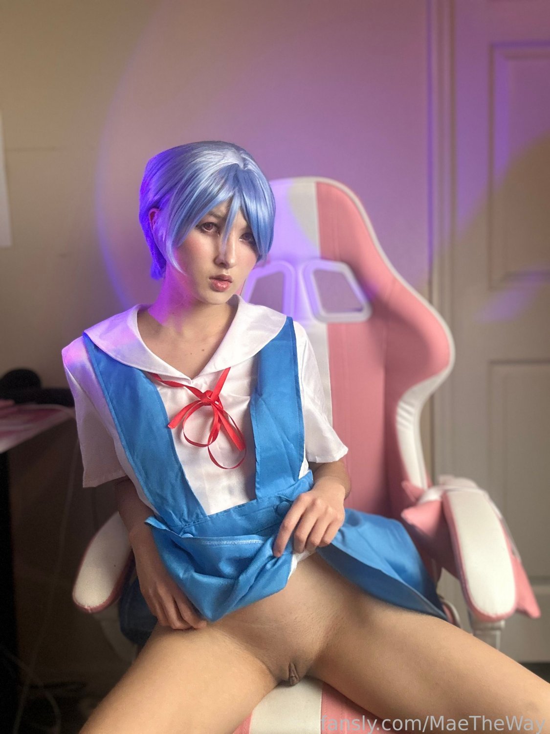 Cosplayer Mae #1zNz4rYv